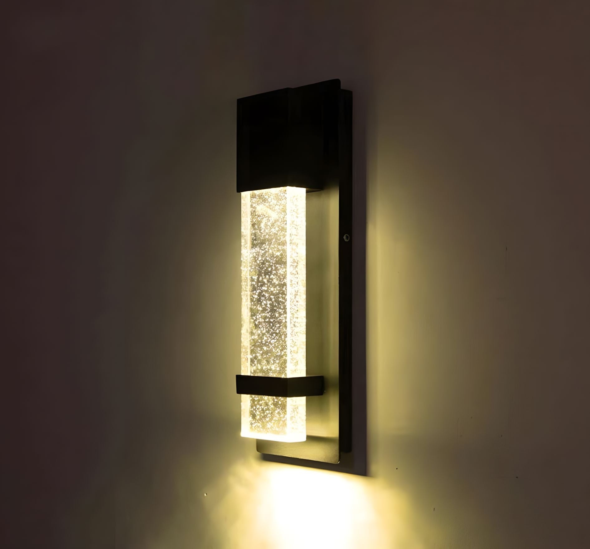 NUOVA — Applique Murale LED Minimaliste par Atelier Lior